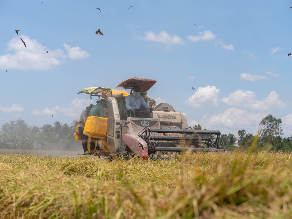 Agricultural and Food Products sourcing category